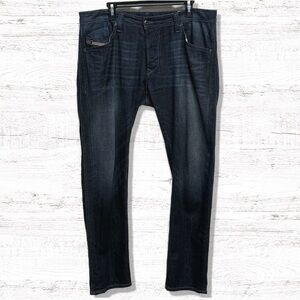 Diesel Men’s Darron Dark Wash Slim Straight Tapered Blue Jeans Size 34x32